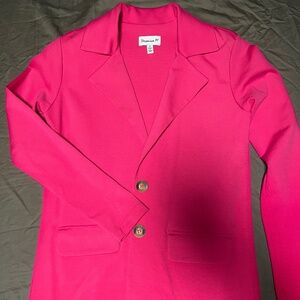 Women’s pink blazer